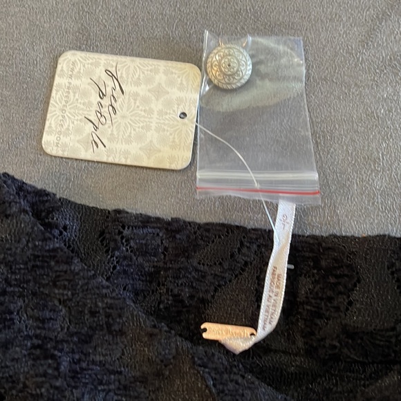 Free people brand new top size large - Picture 5 of 7